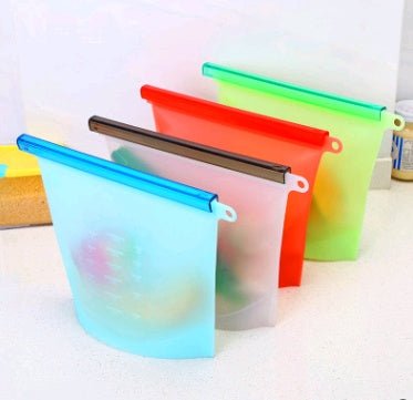 Sacchetti silicone in uso - conservazione cibo fresco