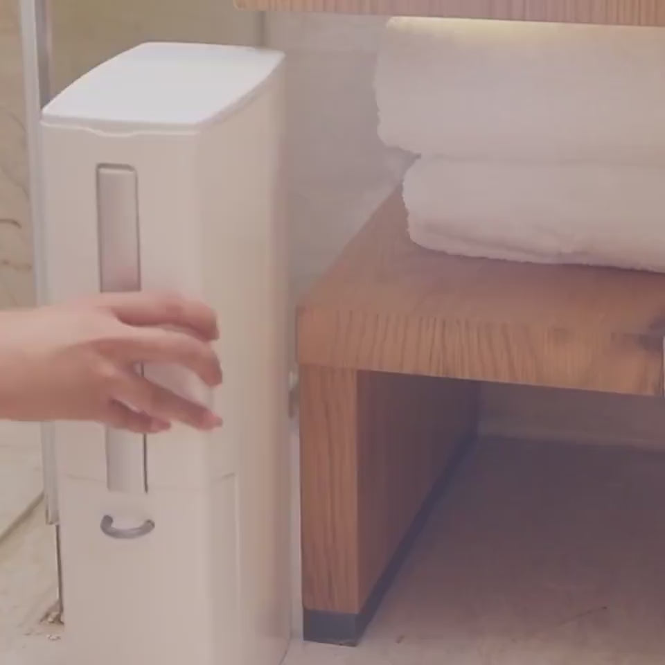 Dimostrazione del set creativo scopino e bidone spazzatura per bagno